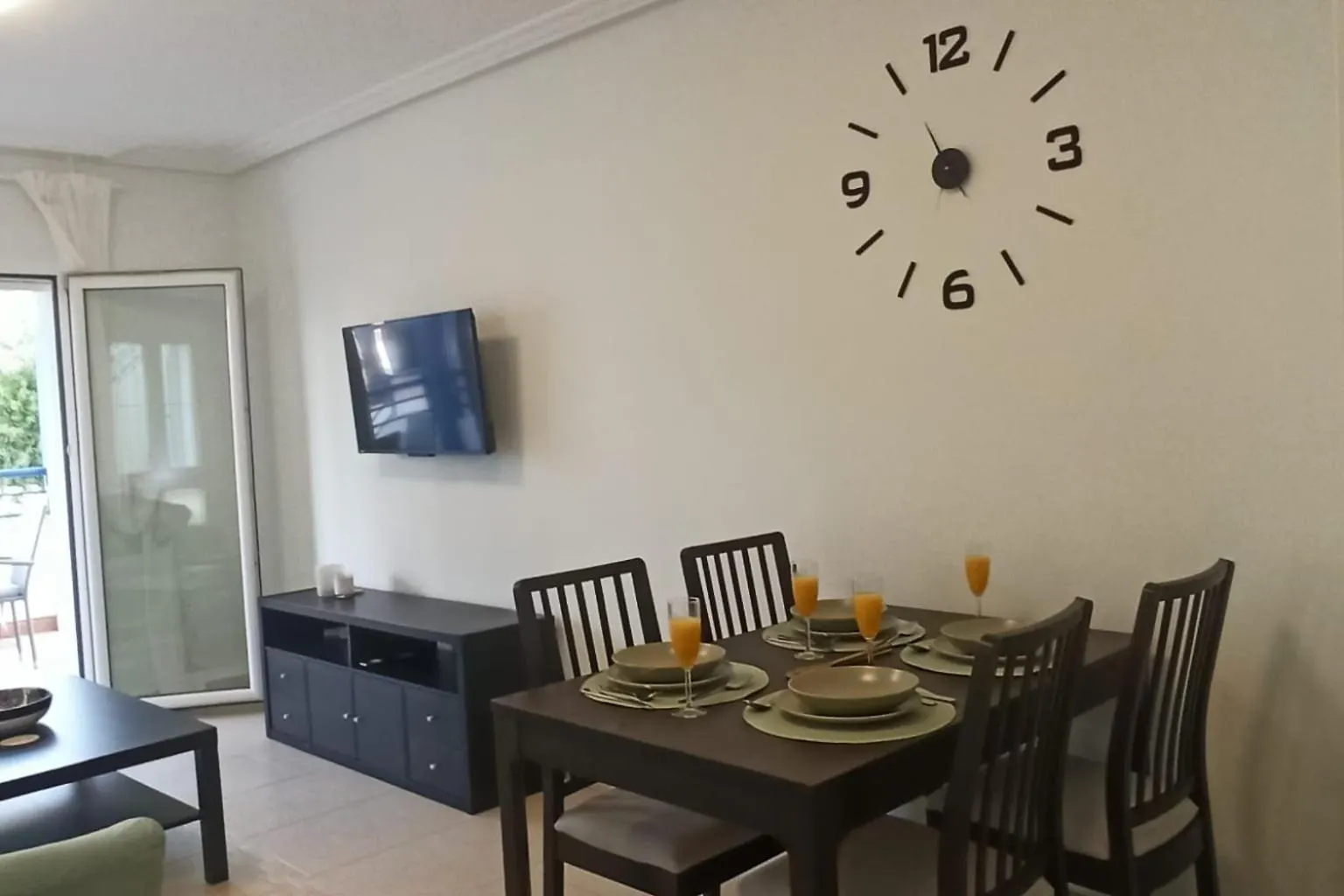 2 Bed Apt - Close To Beach - Pool - Balcony Mojácar Spanien